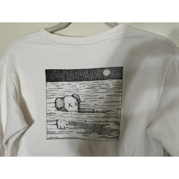 Uniqlo x Kaws UT Phaidon Beige Sweatshirt Long Sleeve Size 150 Boy Girl - Picture 8 of 12